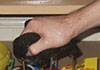 Hand cleaning fish tank
